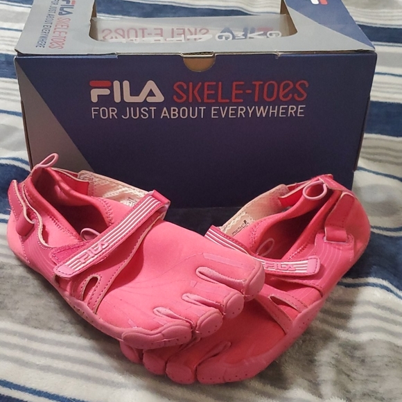 FILA Skele-toes - Picture 4 of 6